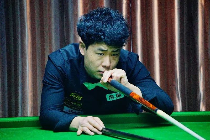 一场交锋中 一场交锋中