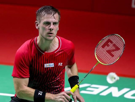 逐步踏入各 逐步踏入各